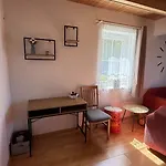 Vetrnik U Cerneho Dolu V Krkonosich Chalet Cista (Hradec Kralove)