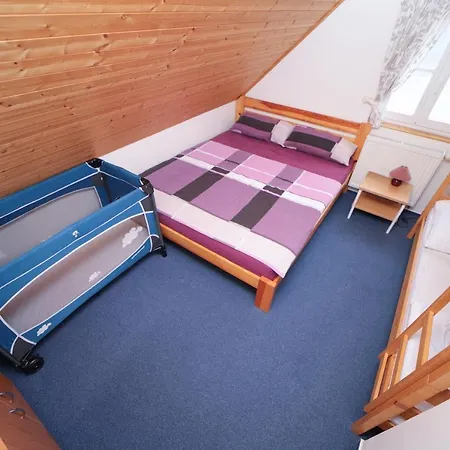 Chalet Vetrnik U Cerneho Dolu V Krkonosich